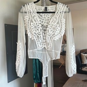 White bodysuit size s